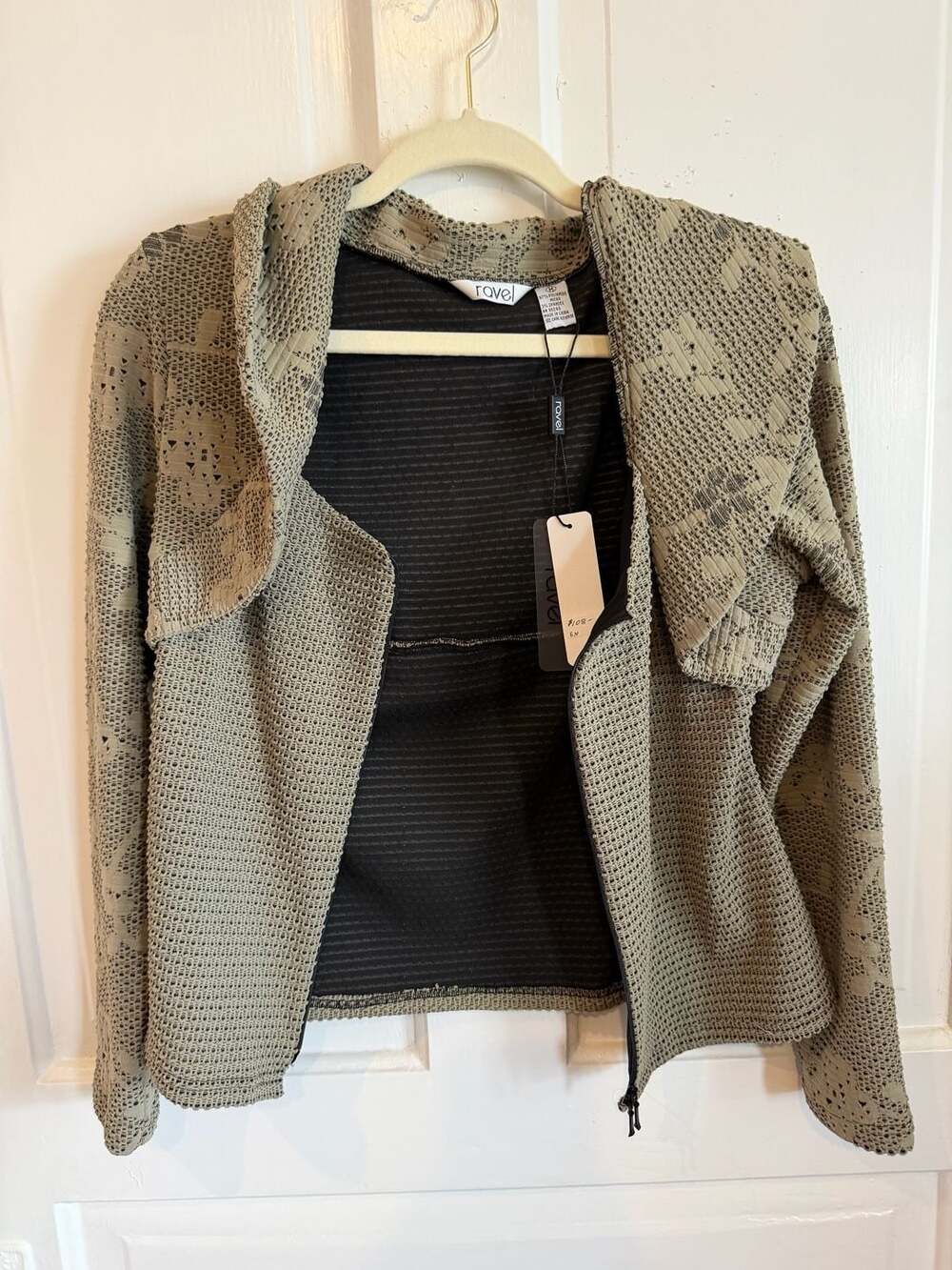 Ravel Floral Textured Zip Jacket Size M Olive Green